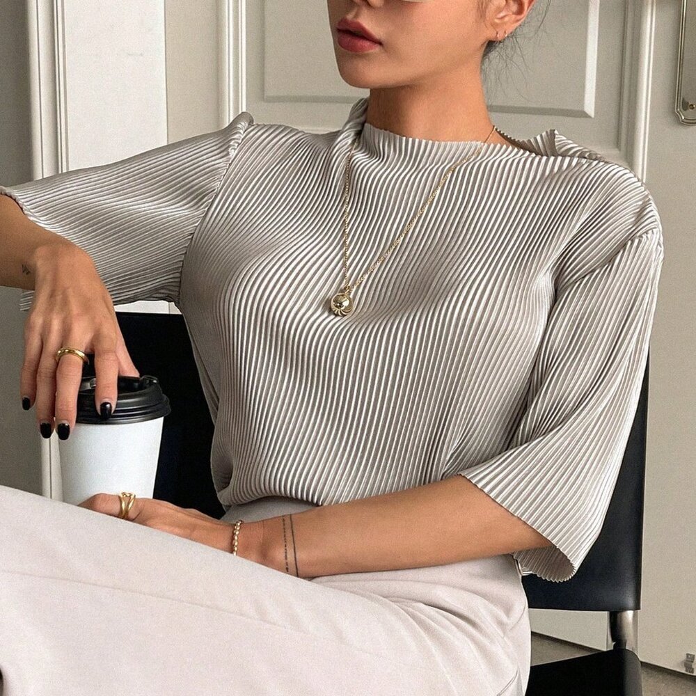 Light Grey Casual Women's Solid Mock Neck Drop Shoulder Tee - Picture 7 of 8
